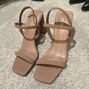 Aldo nude heels